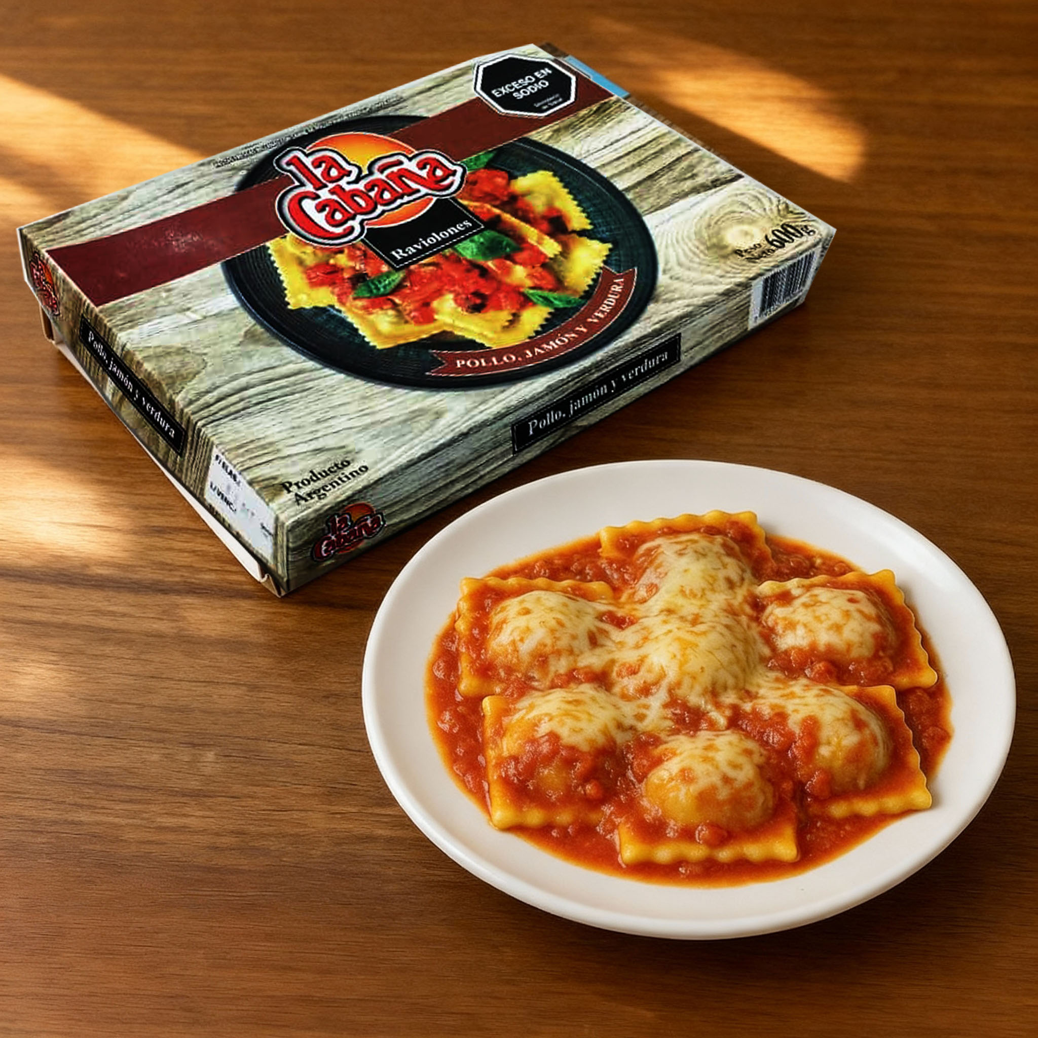 Raviolones de pollo, jamón y verduras